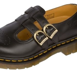 DR. MARTEN MARY JANE